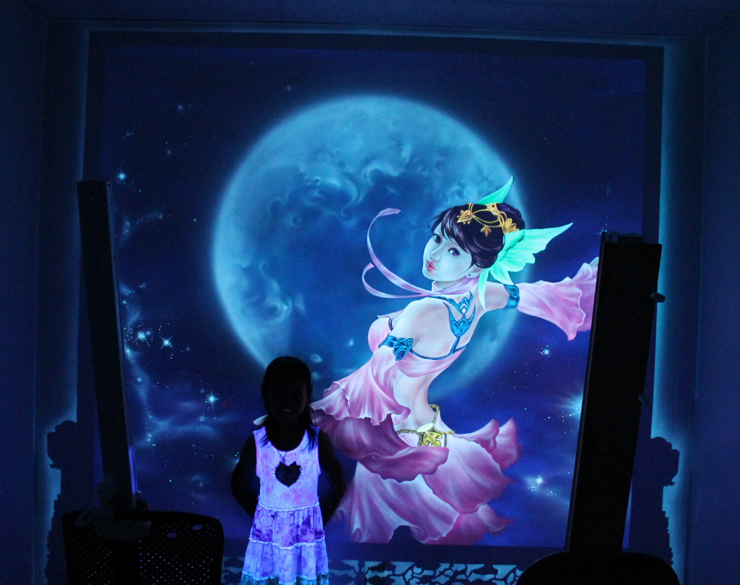 Glowing blacklight UV mural 7 by Dongbai Tang